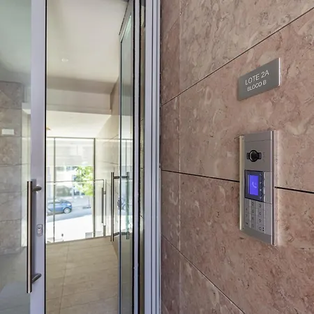 Prata Riverside Xxv By Innkeeper Апартаменты *